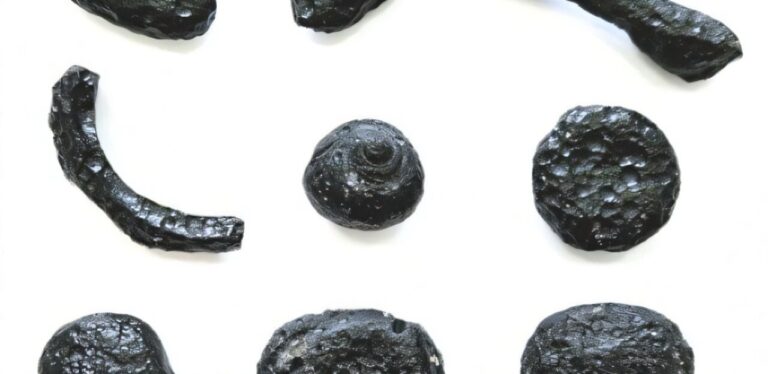 Brazilské tektity odhalují kosmickou srážku před 6 miliony let a rozšiřují mapu impaktů na Zemi